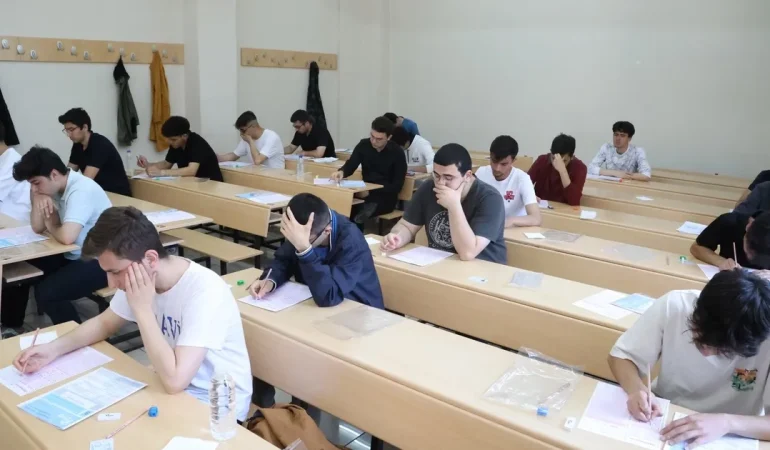 2025-yks-sampiyonu-gaziantepten-JJamYwDm.webp