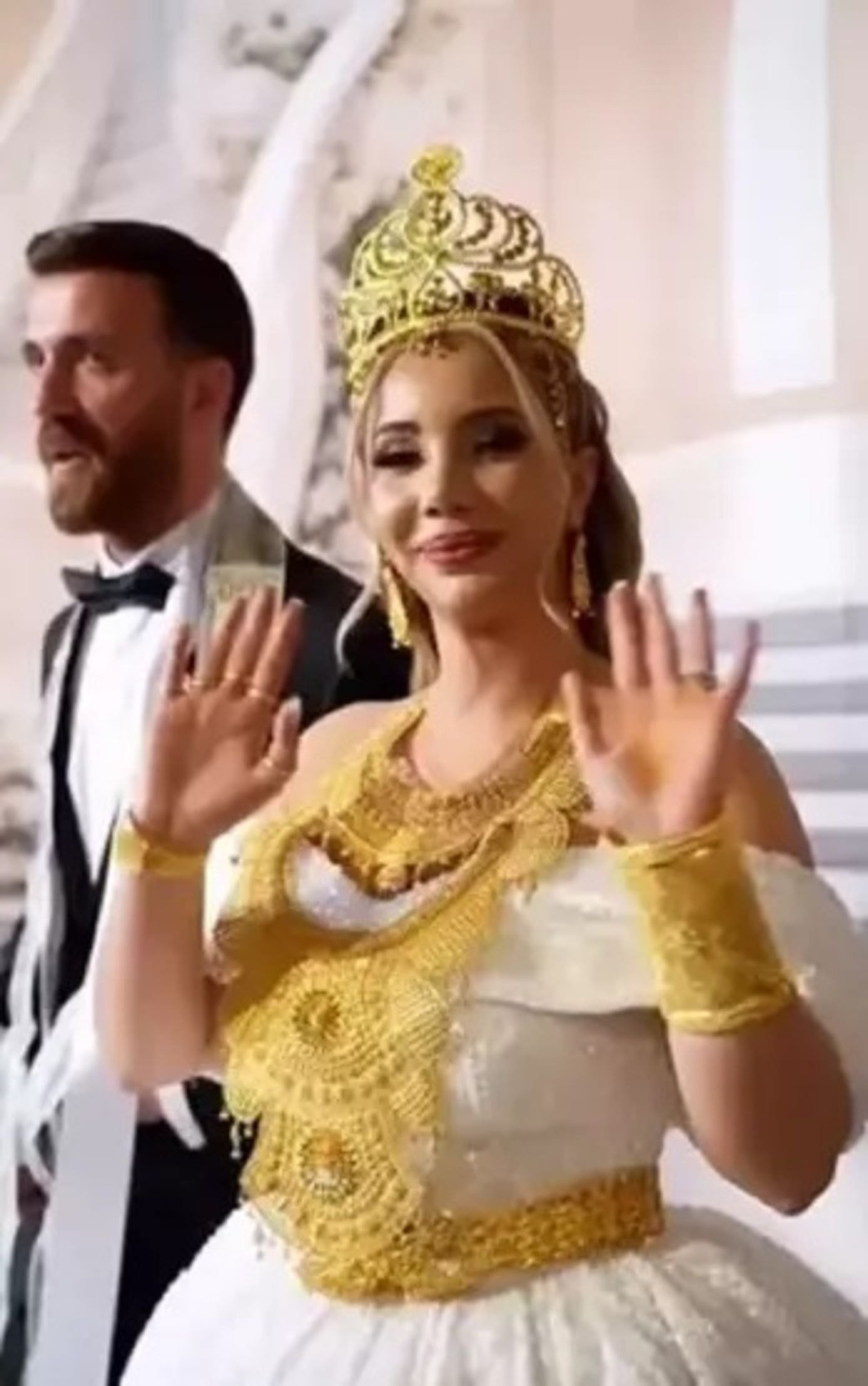 Aleyna Dalveren 4 ayda boşandı, düğün takılarını geri almak istiyor
