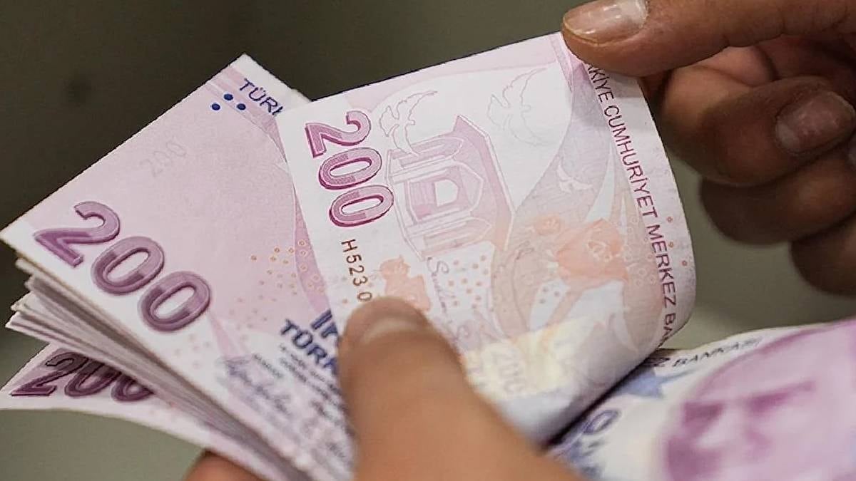 Bankalarda Temmuz 2025 Ara Zam Dalgası: Yapı Kredi, DenizBank ve Diğerleri Maaşları Şenlendirdi