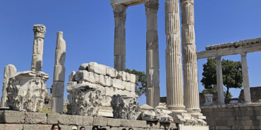 bergama-asklepionu-ziyaretiyle-gelecegin-hekimleri-koklere-yolculuk-yapti-sRMWAdYQ.jpg