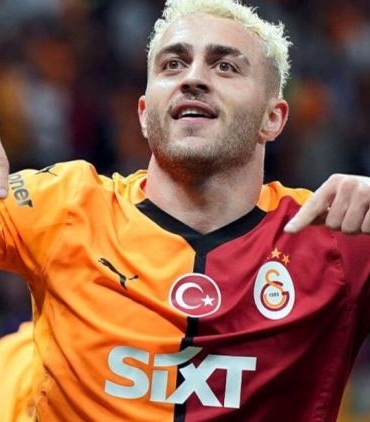 galatasaray-baris-alper-yilmaz-icin-fifa-kurallarina-aykiri-temaslari-onlemeye-yonelik-uyari-yayimladi-4Ii42iFf.jpg