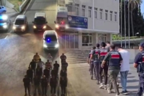jandarma-6-ilde-44-supheliyi-yakaladi-nitelikli-dolandiricilik-ve-yasa-disi-bahis-operasyonlari-suruyor-9Nzy4P8v.jpg