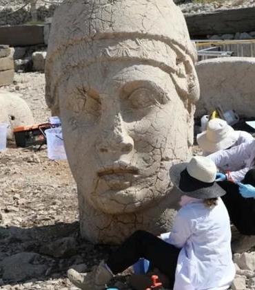nano-teknolojiyle-korunan-antik-heykeller-nemrut-daginda-calismalar-tamamlandi-Y6i8U8QE.jpg