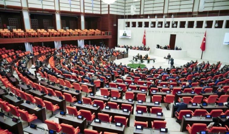 turk-parasinin-kiymetini-koruma-ve-vergi-duzenlemeleri-hakkinda-kanun-teklifi-uzerine-yapilan-gorusmeler-TbDIETAT.jpg