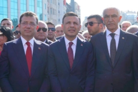 imamoglu-chp-kongreleri-ve-il-baskani-ozgur-celik-onurumuzdur-demokrasiye-olan-inancla-yolumuza-devam-F4jymIDN.jpg