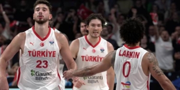 turkiye-a-milli-basketbol-takimi-avrupa-sampiyonasinda-isveci-asti-ve-ceyrek-final-yolunda-msHeJc3x.jpg