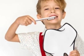 cocuklarda-flor-konsantrasyonu-ve-guvenli-dis-macunu-secimi-uzmanlarin-altin-kurallari-bk6ZceEB.jpg
