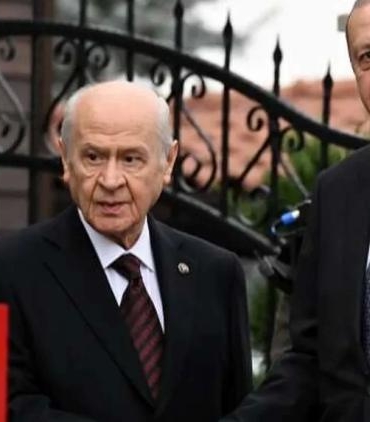 erdogan-ile-bahceli-gorusmesi-istanbuldaki-temaslarin-rutin-istisaresinin-bir-parcasi-8aIWQ2MG.jpg