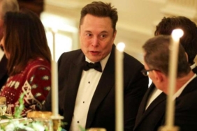 musk-ve-trump-toreninde-beyaz-sarayda-yeniden-bir-araya-geldi-yonetsel-govde-ve-yatirimci-leMcuPFJ.jpg