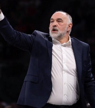 anadolu-efes-pablo-laso-ile-anlasmaya-yaklasti-sezona-yeni-bir-baslangic-2bt49GBn.jpg