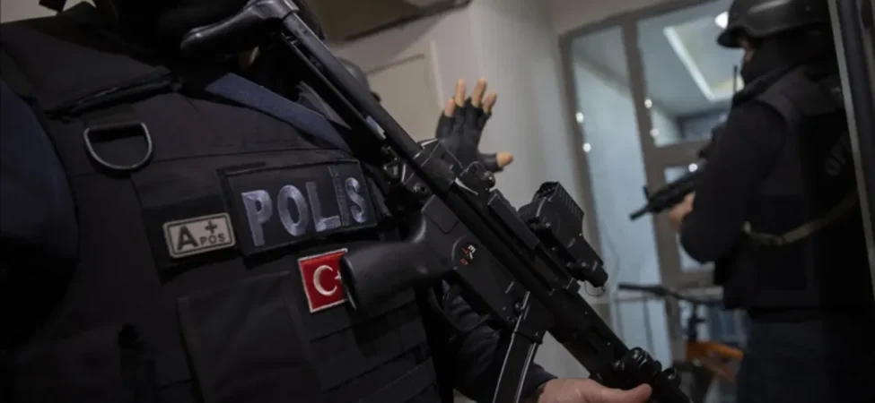 Tokat merkez ve 5 ilçede silah kaçakçılığı operasyonu: 29 gözaltı