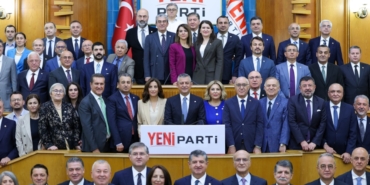 YENİ Parti AYM Savunmasını Verdi ve Olası Değişiklik İçin Alternatif İsimlerini Belirledi