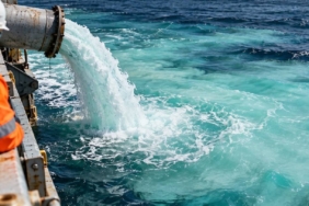 İngiltere'de Deniz Suyunun Karbondioksit Kapasitesini Artırmak İçin Alkali Deneyler Yapıldı