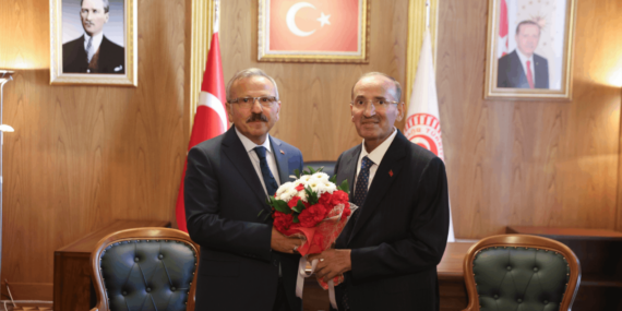 TBMM Başkanvekilliği Görevini Devralan Yusuf Beyazıt İçin Mecliste Tören Düzenlendi