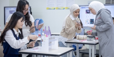 Çin'in Kadınları Dijitalle Güçlendirme Adımları CGTN'de