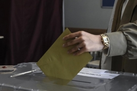 Hatay Seçim Anketinde Lider Değişti: Zirvede 4,9 Puanlık Fark