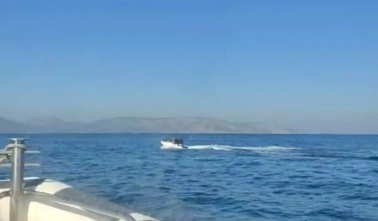 Ege Denizi'nde Göçmen Tekneleri Alabora Oldu: Biri Bebek 12 Kişi Öldü