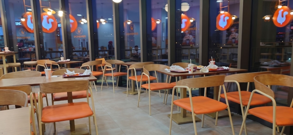 Popeyes İşletmecisi Sailormen İflastan Çıkış İçin Restoranlarını Sattı ve Kapattı